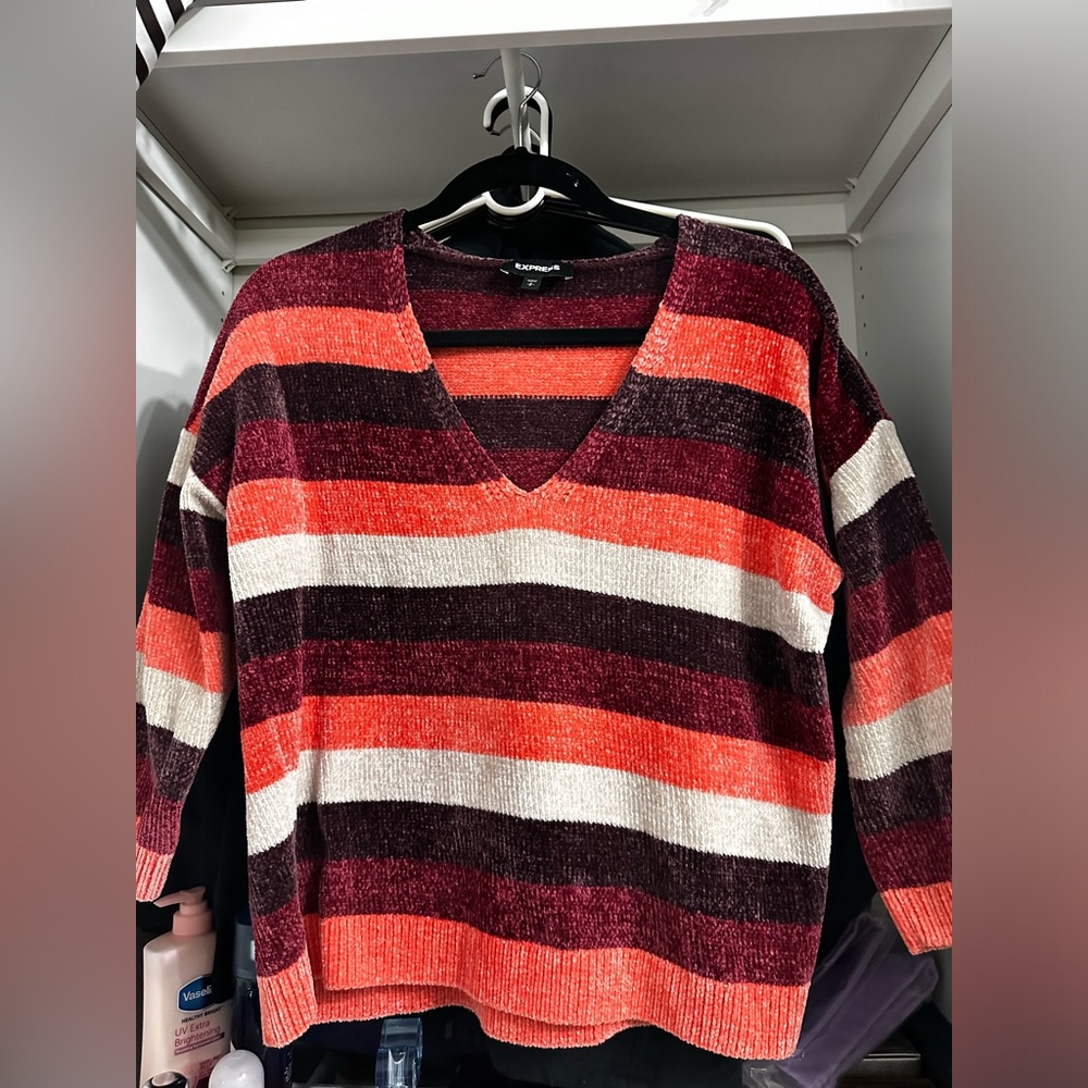 Express Chenille Sweater Small
